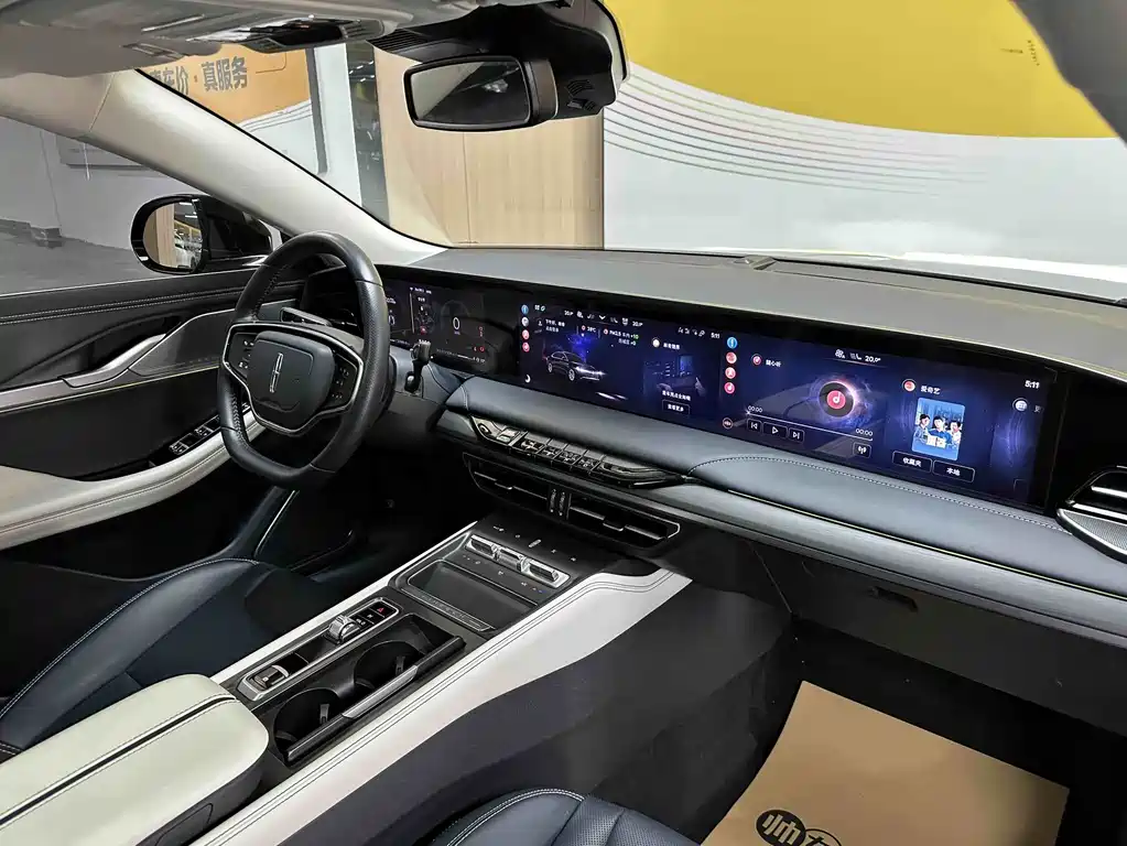 Lincoln Z — миниатюра 9