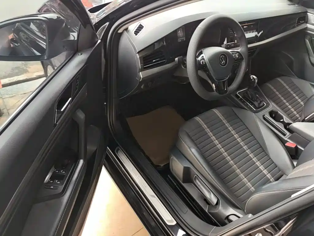 Volkswagen Lavida — миниатюра 16