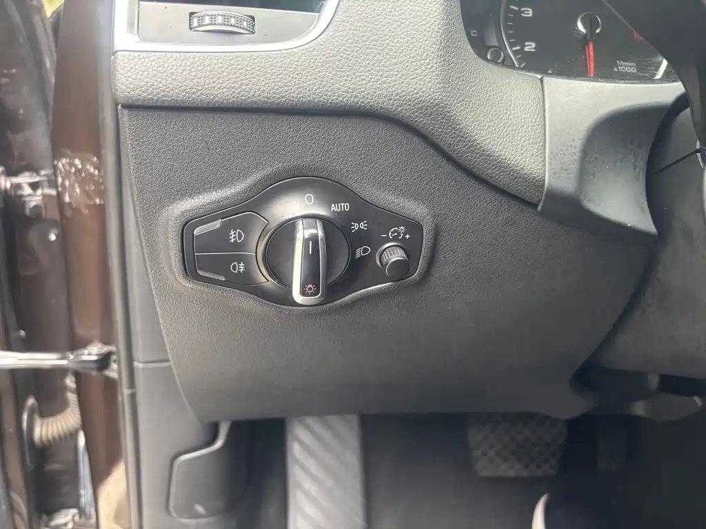 Audi Q5 — миниатюра 11