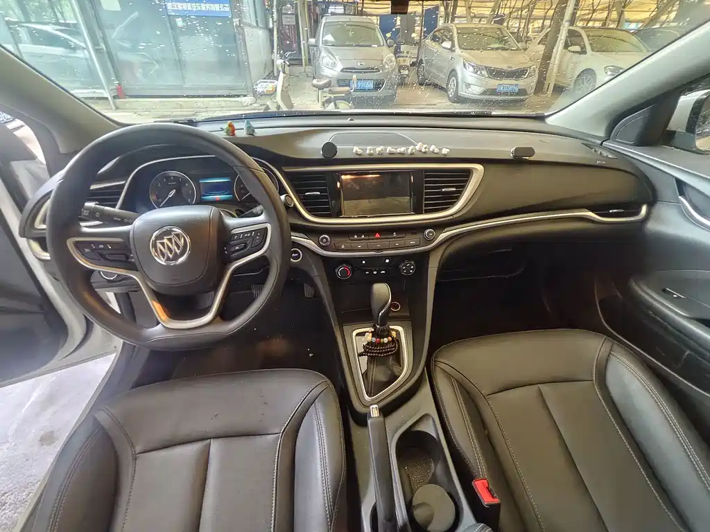 Buick Excelle — миниатюра 6