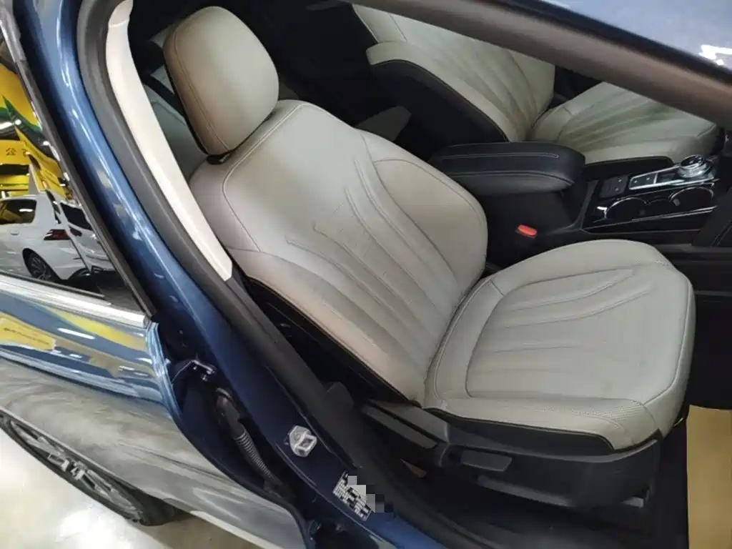 Ford Escape — миниатюра 25