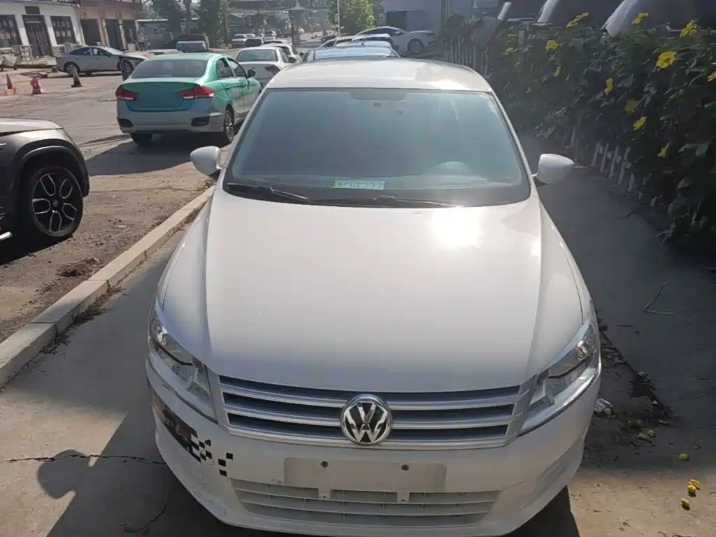 Volkswagen Santana — миниатюра 3