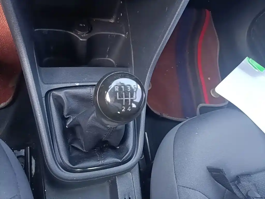 Volkswagen Santana — миниатюра 14