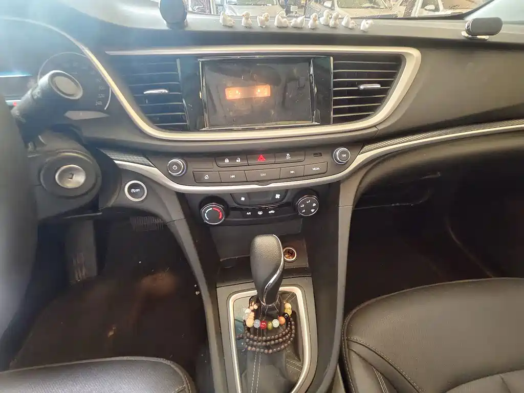Buick Excelle — миниатюра 7