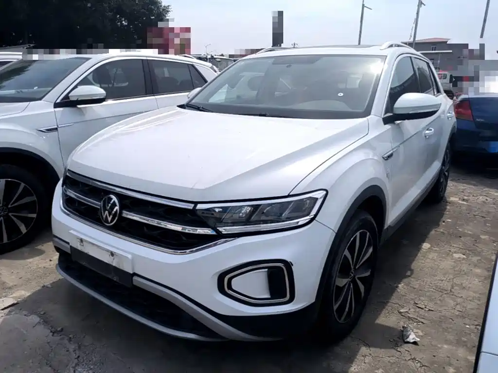 Volkswagen T-Roc — миниатюра 2
