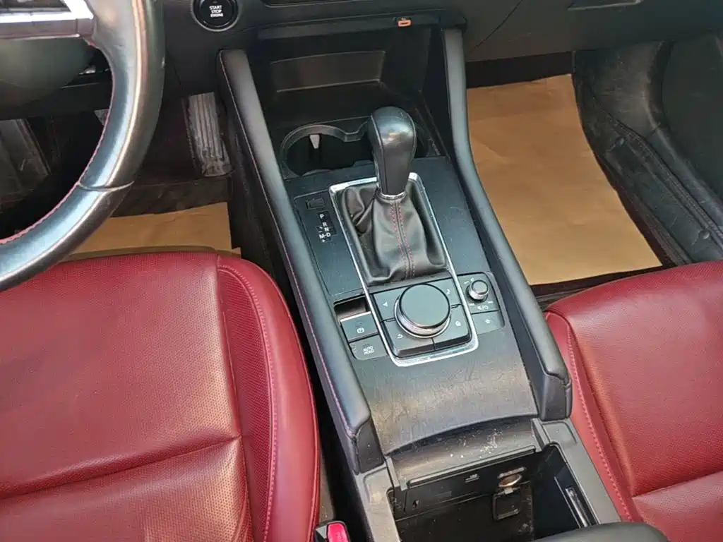 Mazda 3 Axela — миниатюра 14