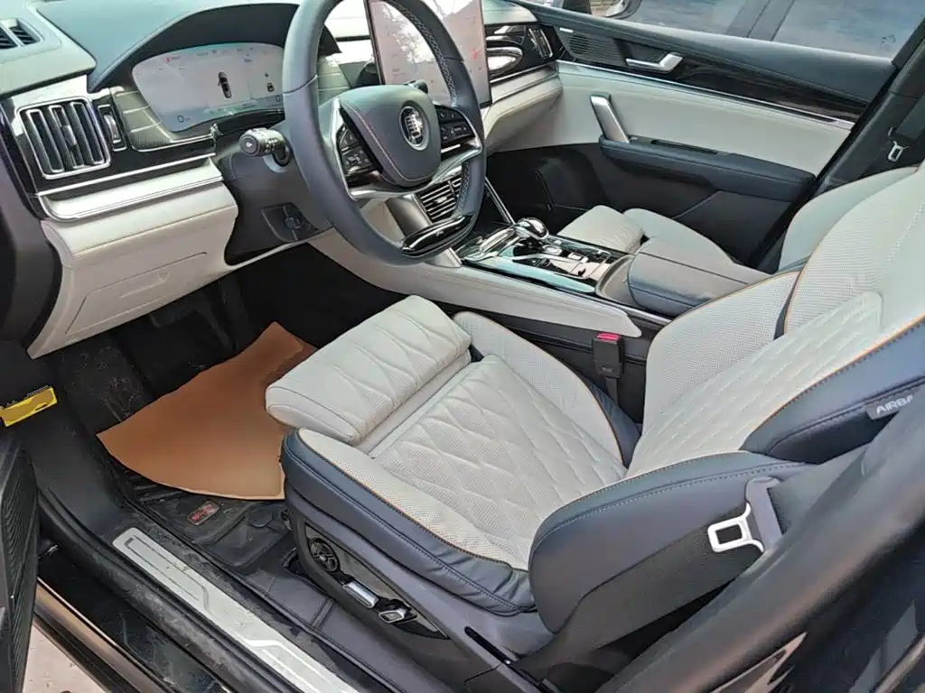BYD Tang New Energy — миниатюра 15