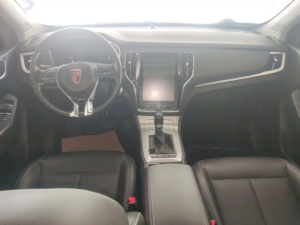 Roewe RX5 — миниатюра 10