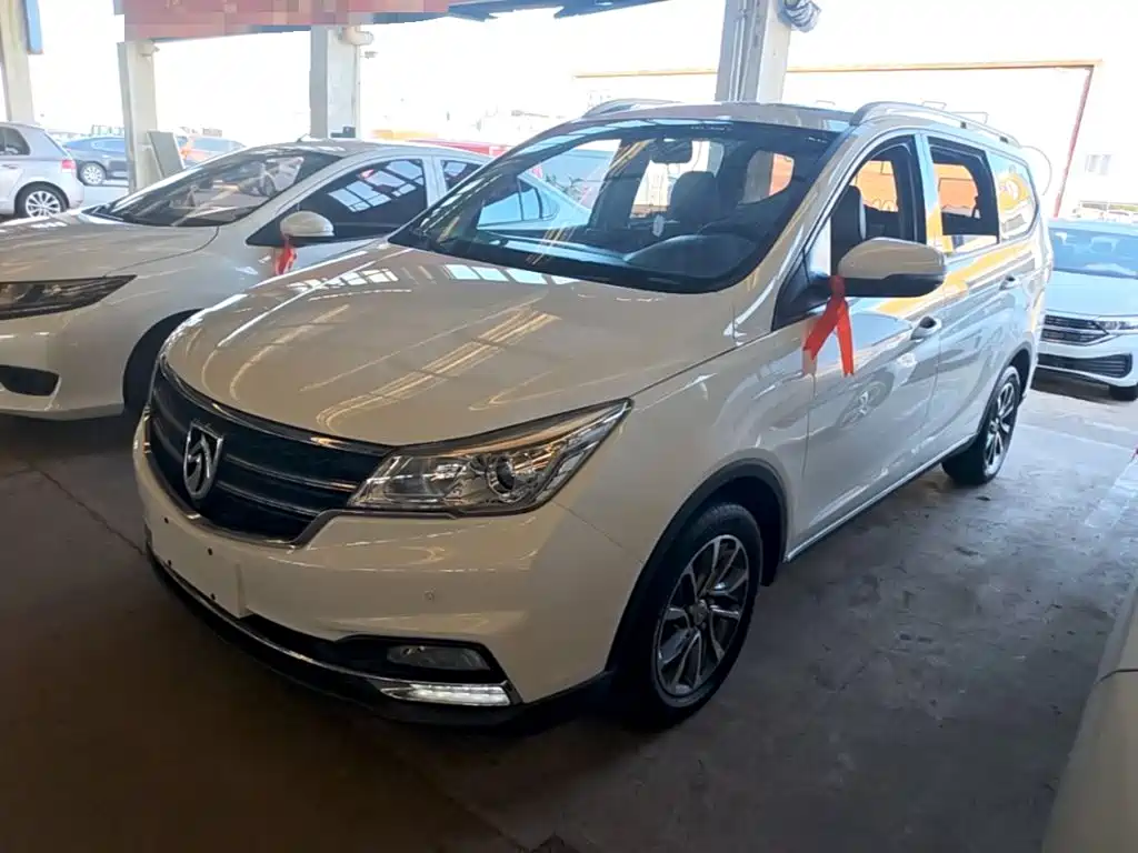 Baojun 730 — миниатюра 2