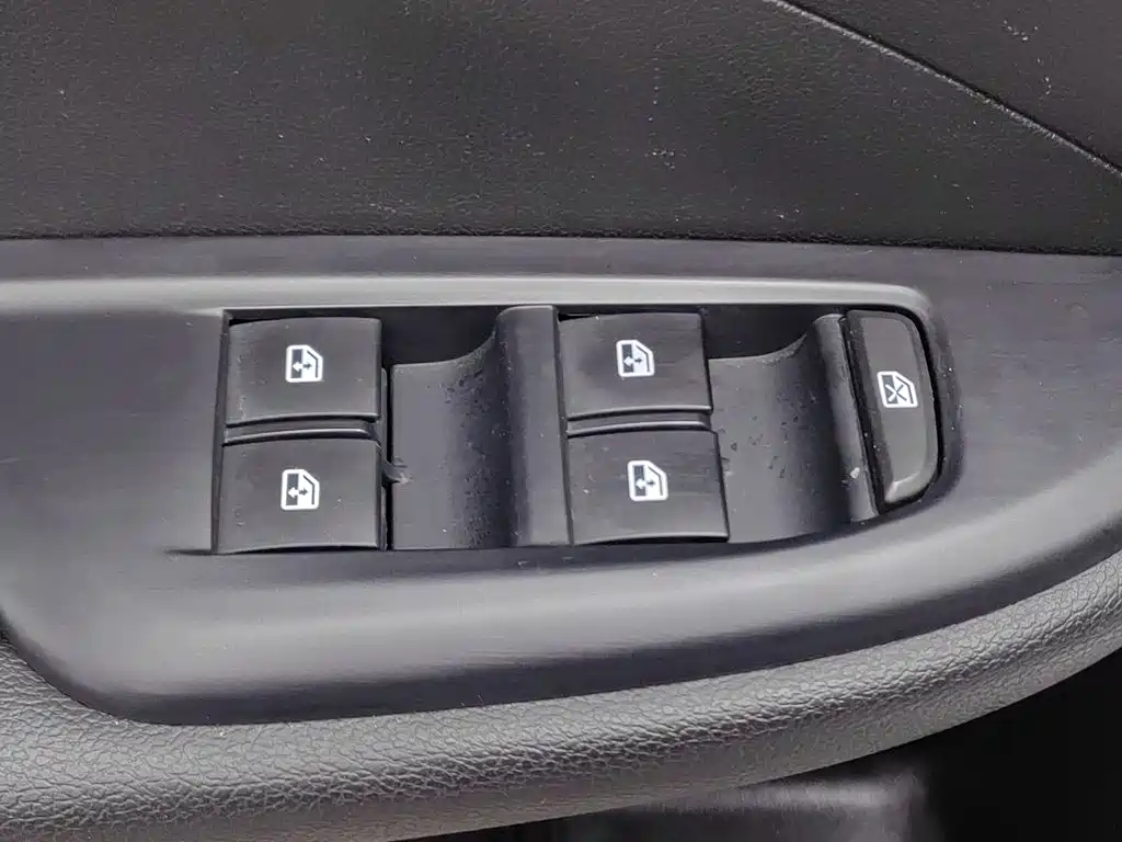 Buick Excelle — миниатюра 9