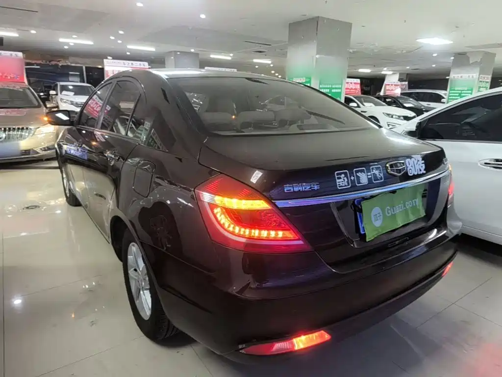 Geely Emgrand — миниатюра 5