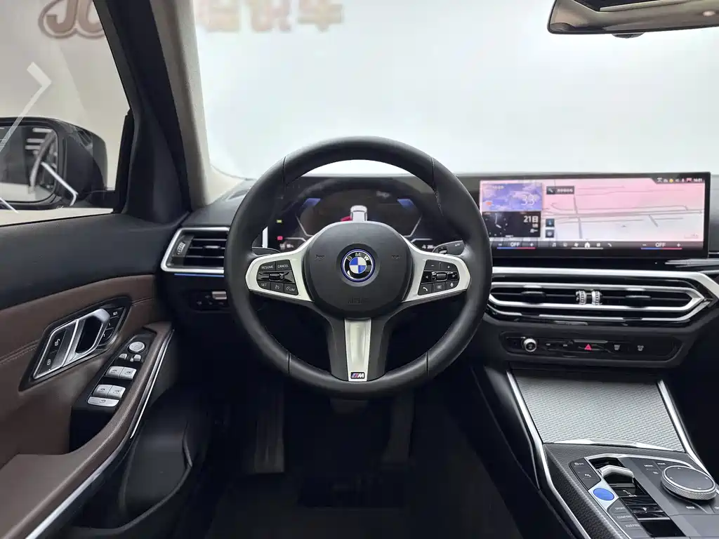 BMW i3 — миниатюра 8