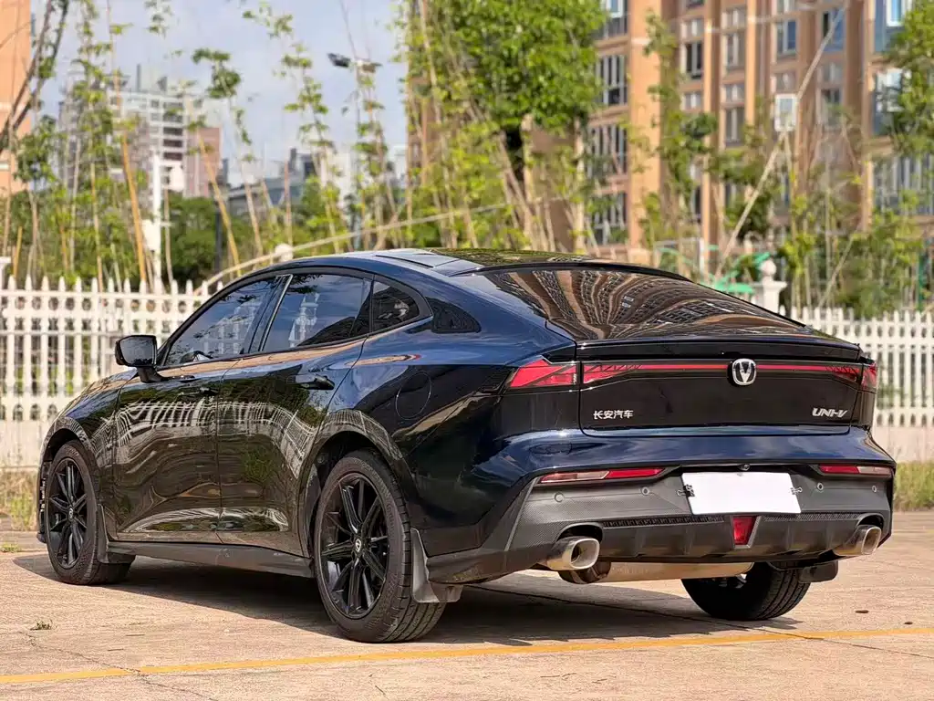 Changan UNI-V — миниатюра 7
