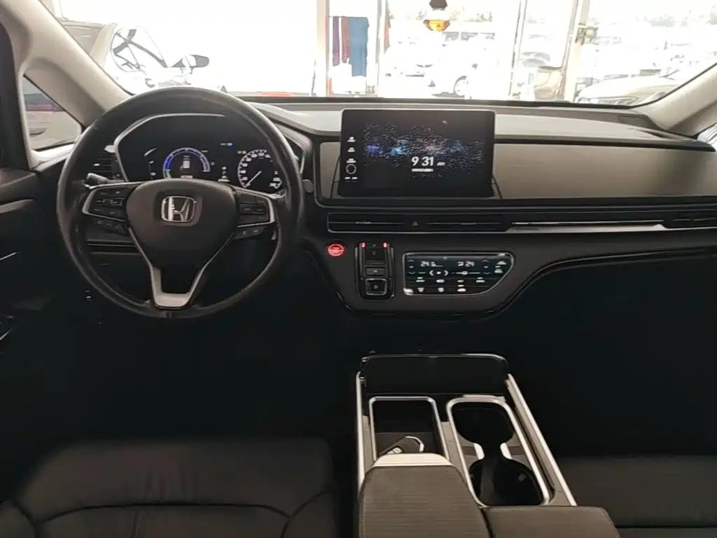 Honda Elysion — миниатюра 10