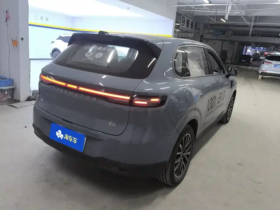 Leapmotor Leapmotor B10 — миниатюра 3