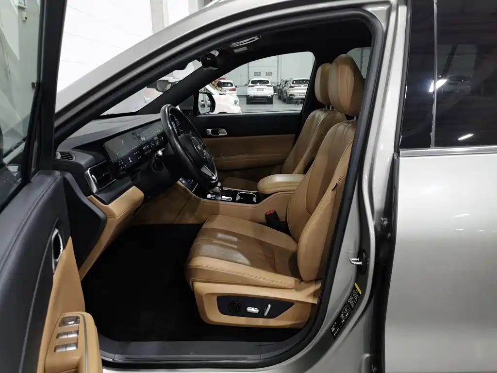 Li Auto Li ONE — миниатюра 10