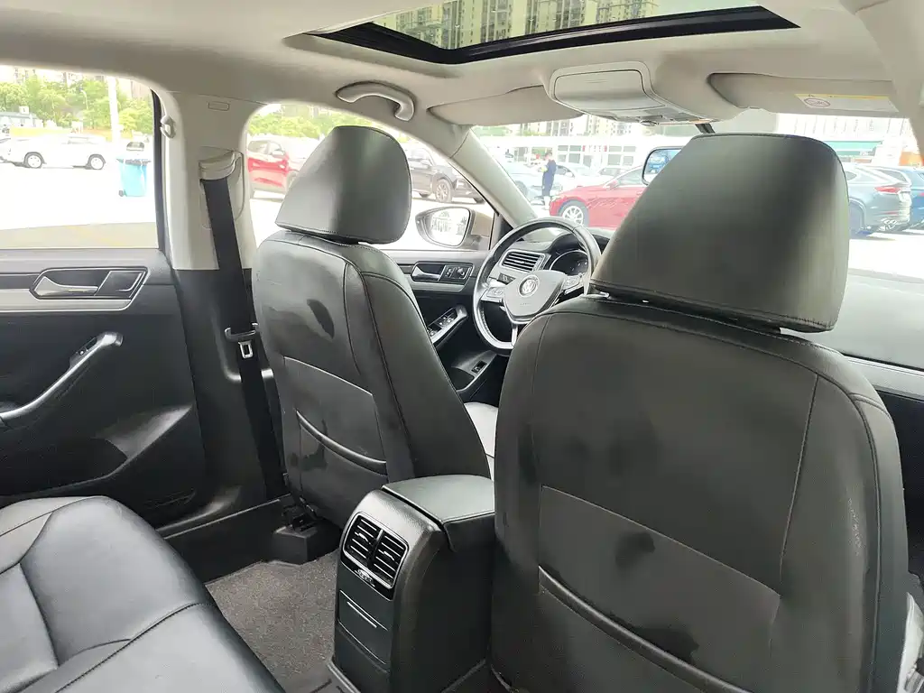 Volkswagen Sagitar — миниатюра 19