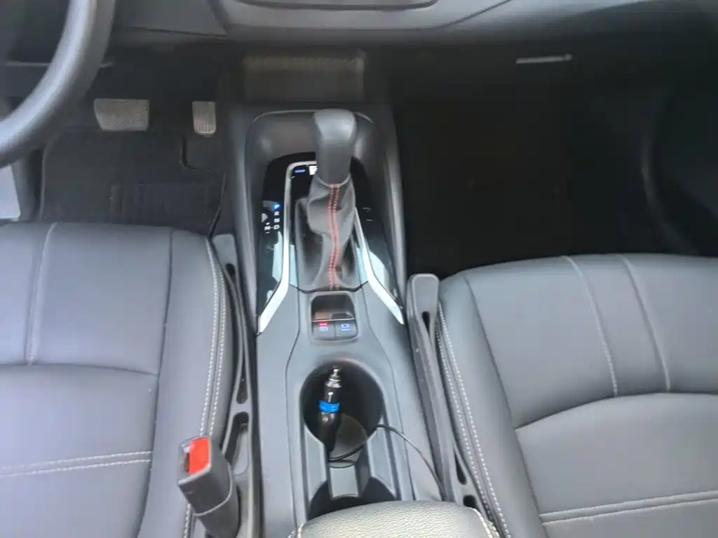 Toyota Corolla — миниатюра 14