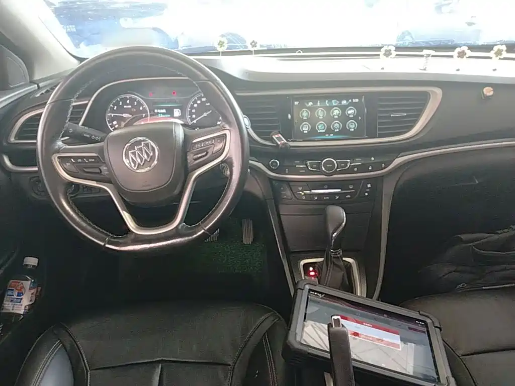Buick Excelle — миниатюра 10
