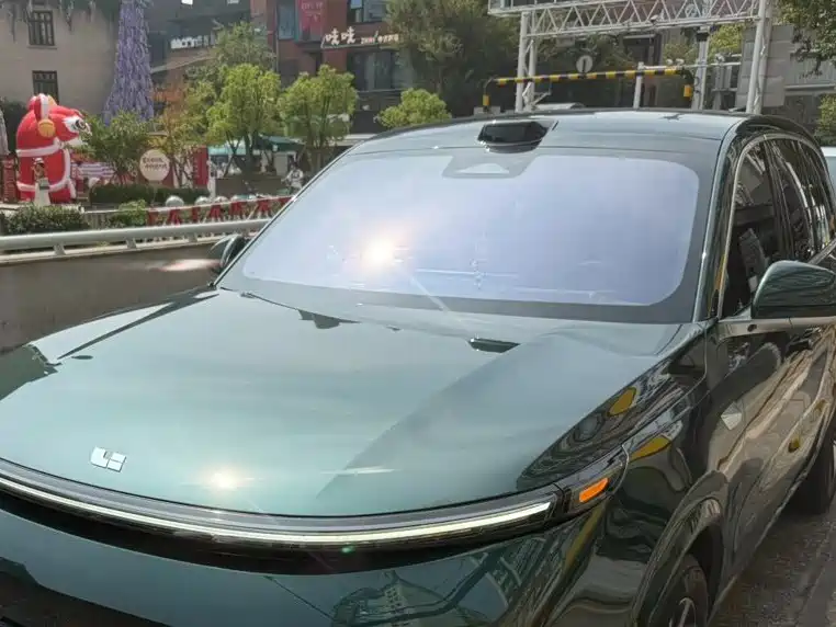 Li Auto Li L8 — миниатюра 3