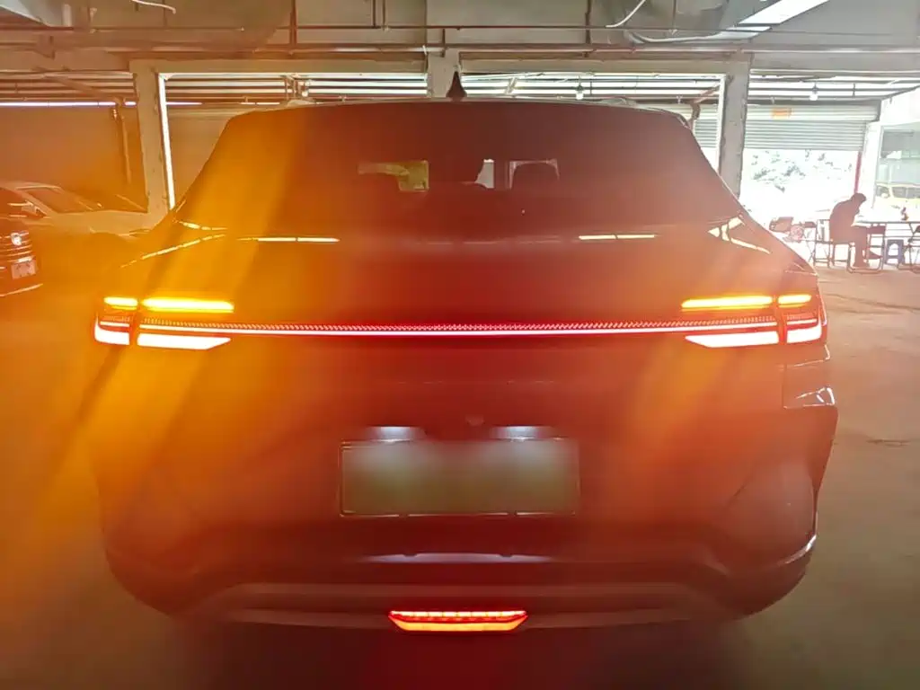 BYD PLUS New Energy — миниатюра 6