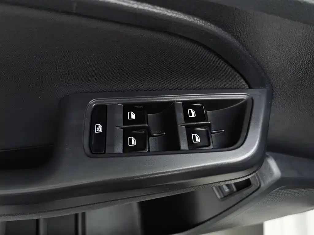 Volkswagen Lavida 2019 1.5L AT VI