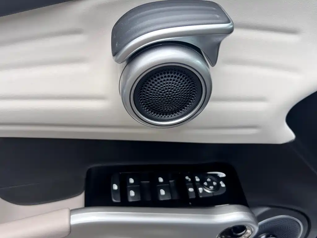 BYD Yuan Plus — миниатюра 7
