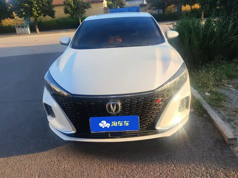 Changan Eado — миниатюра 2