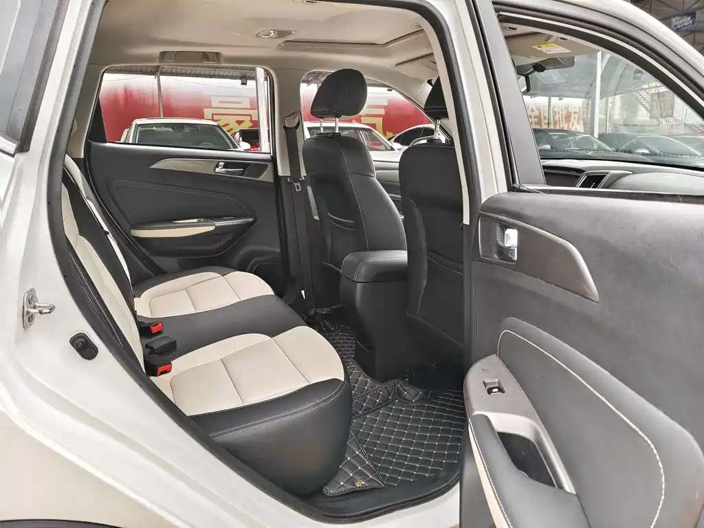 Changan CS35 — миниатюра 9