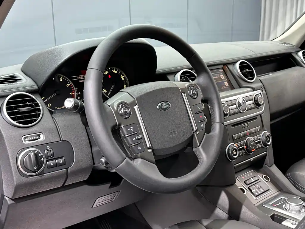 Land Rover Discovery — миниатюра 13