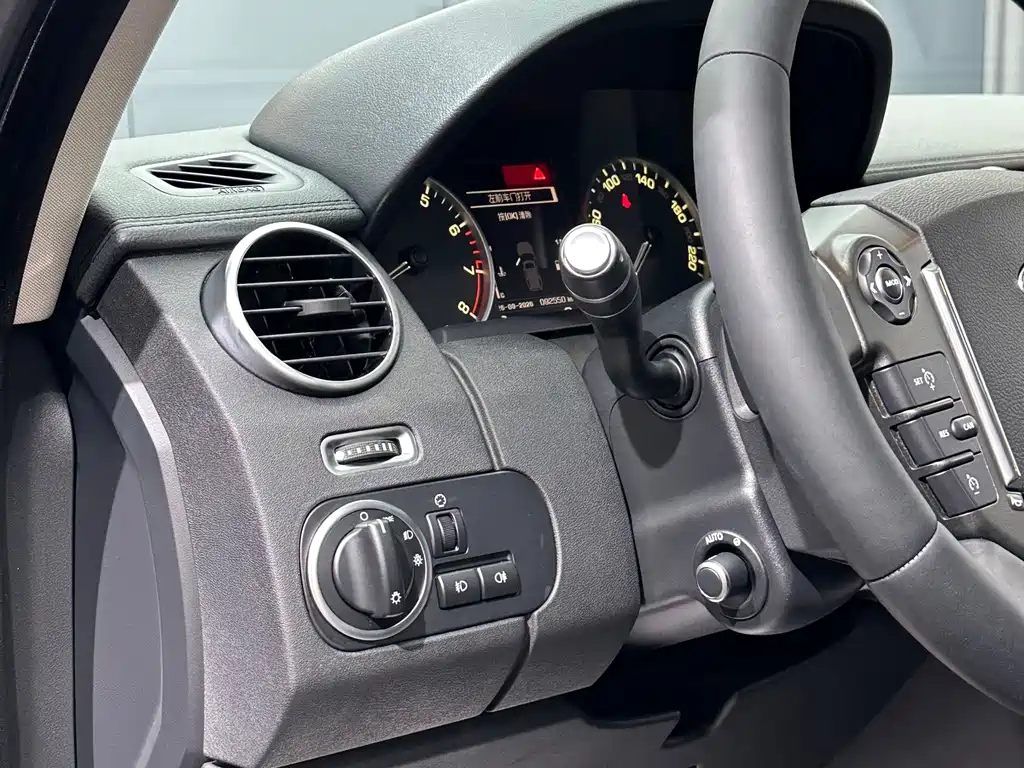 Land Rover Discovery — миниатюра 15