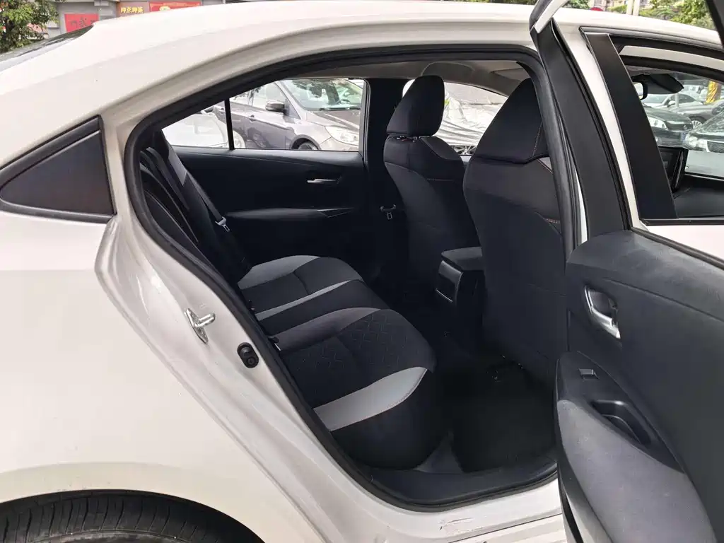 Toyota Corolla — миниатюра 9