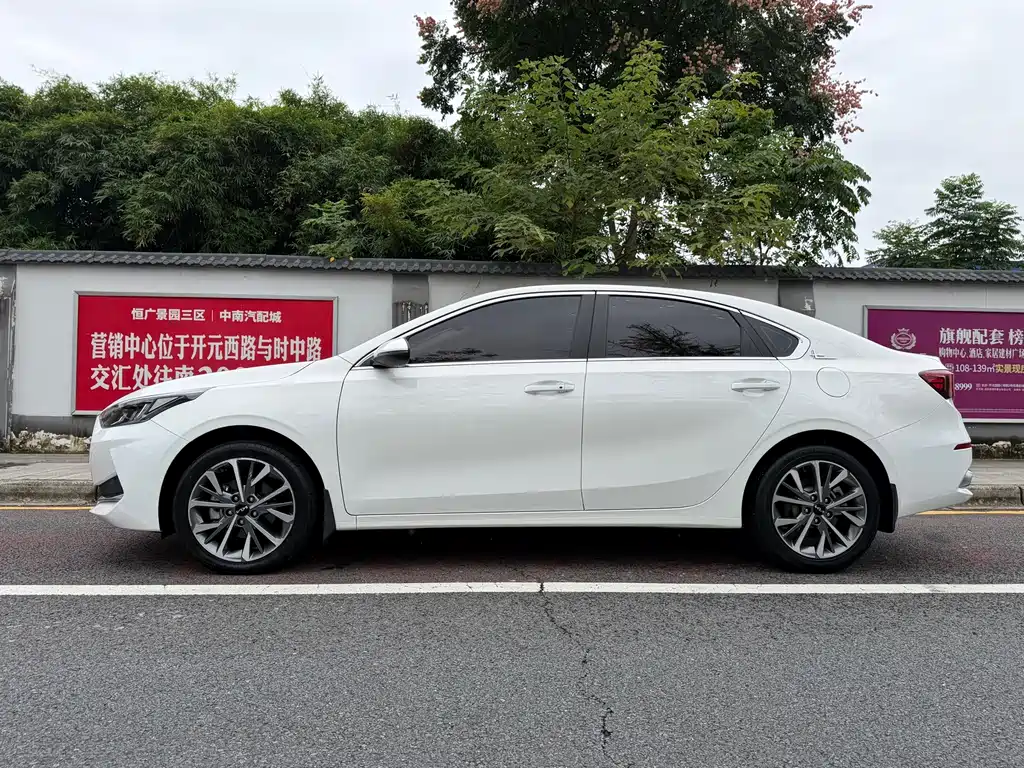 Kia K3 — миниатюра 7