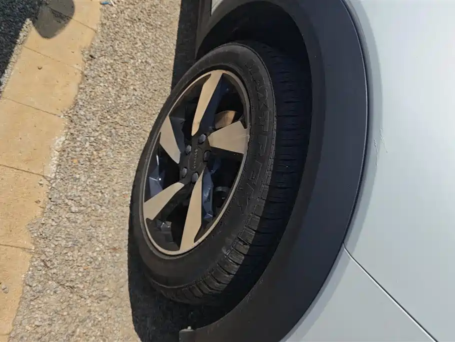 Lynk & Co 06 2020 1.5T