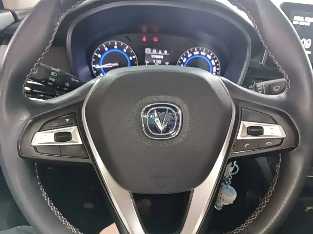 Changan Eado DT — миниатюра 11