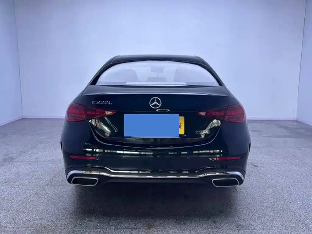Mercedes-Benz C-Class — миниатюра 7