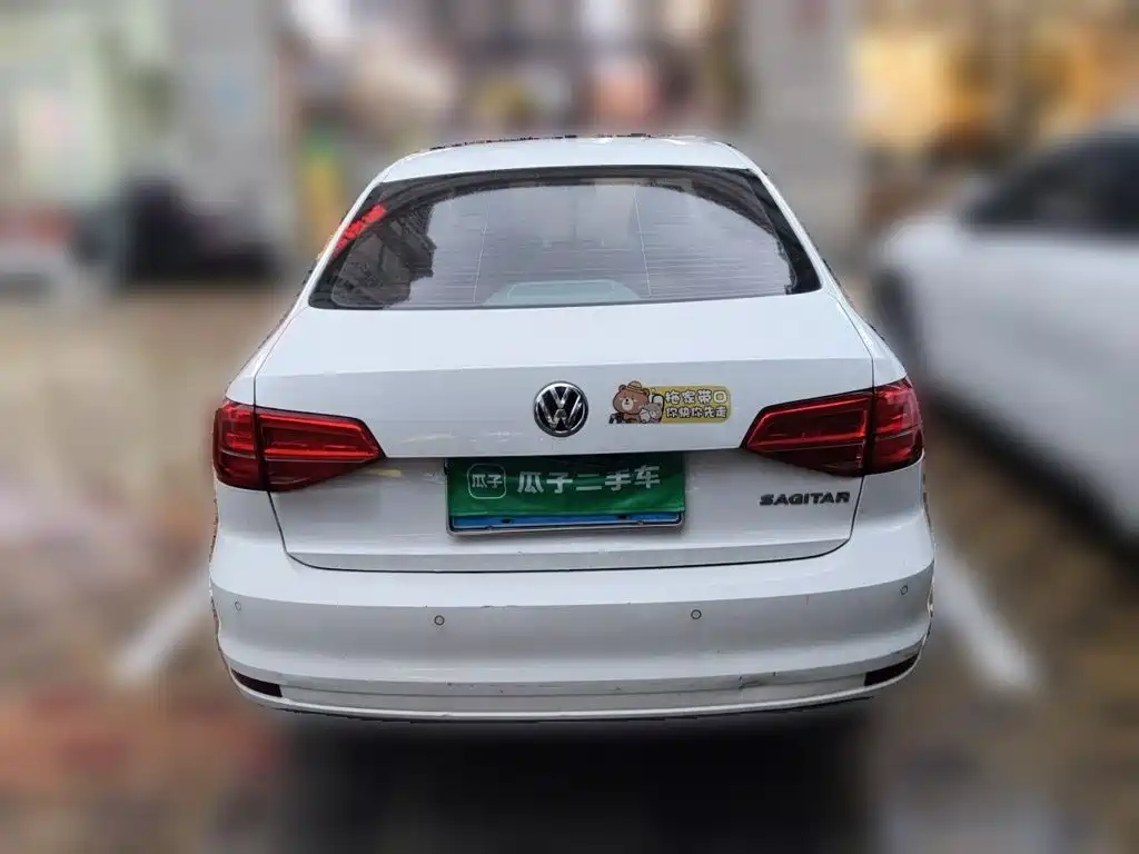 Volkswagen Sagitar — миниатюра 4