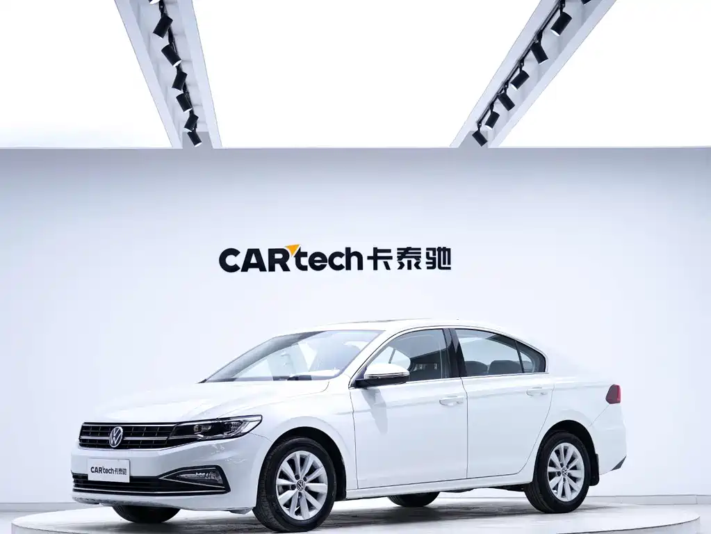 Volkswagen Bora 2022