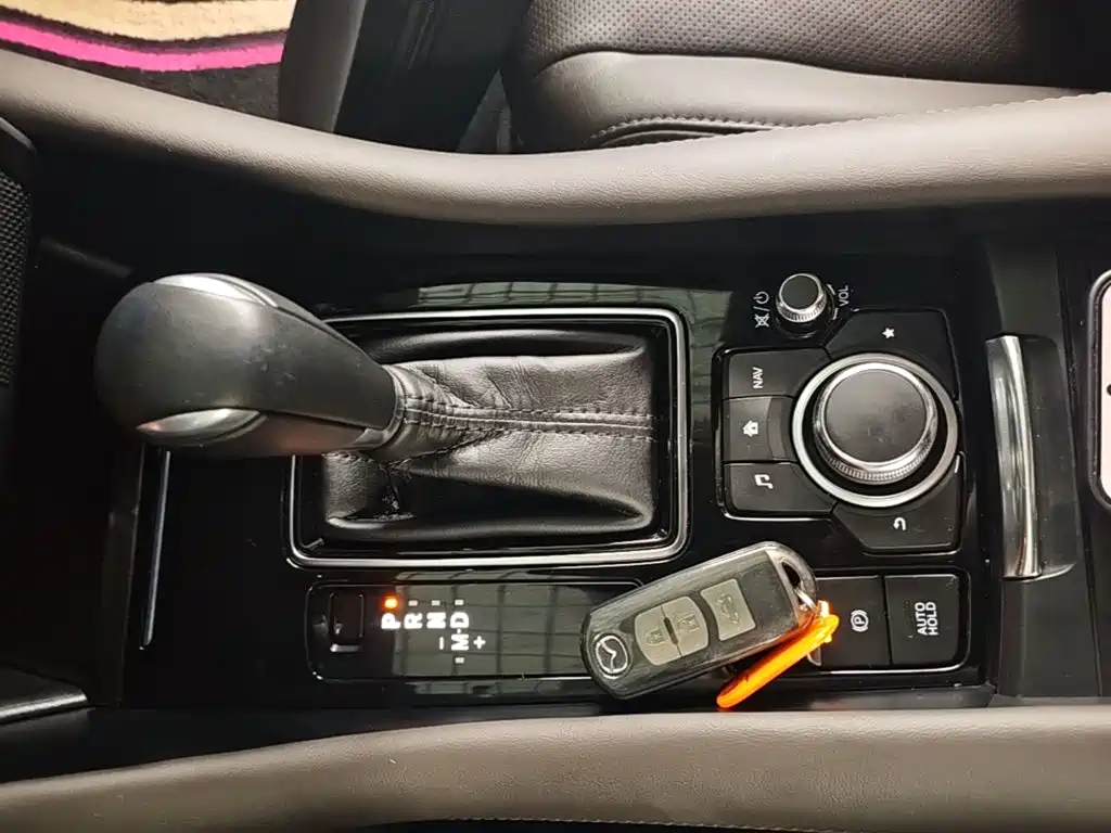 Mazda Atenza — миниатюра 14