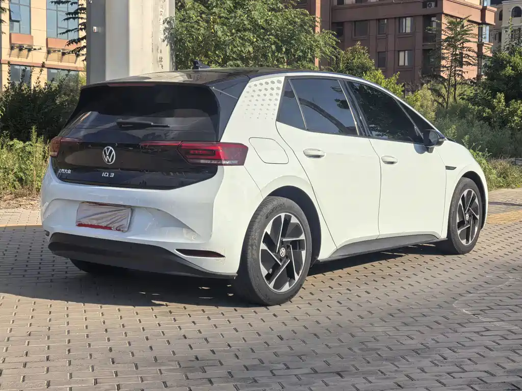 Volkswagen ID.3 — миниатюра 6