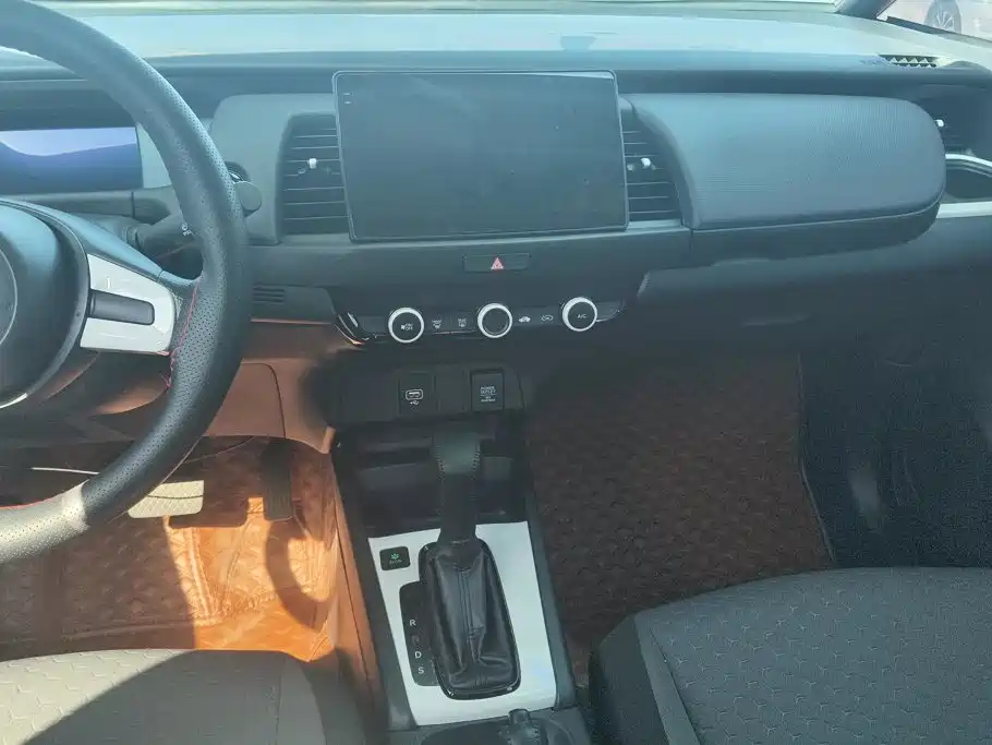 Honda Fit — миниатюра 13