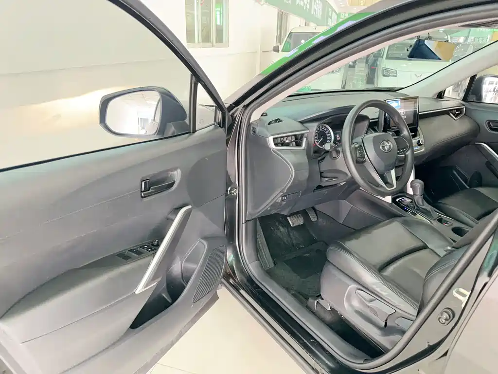 Toyota Frontlander — миниатюра 13