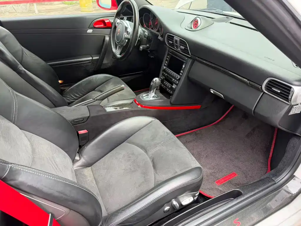 Porsche 911 — миниатюра 6
