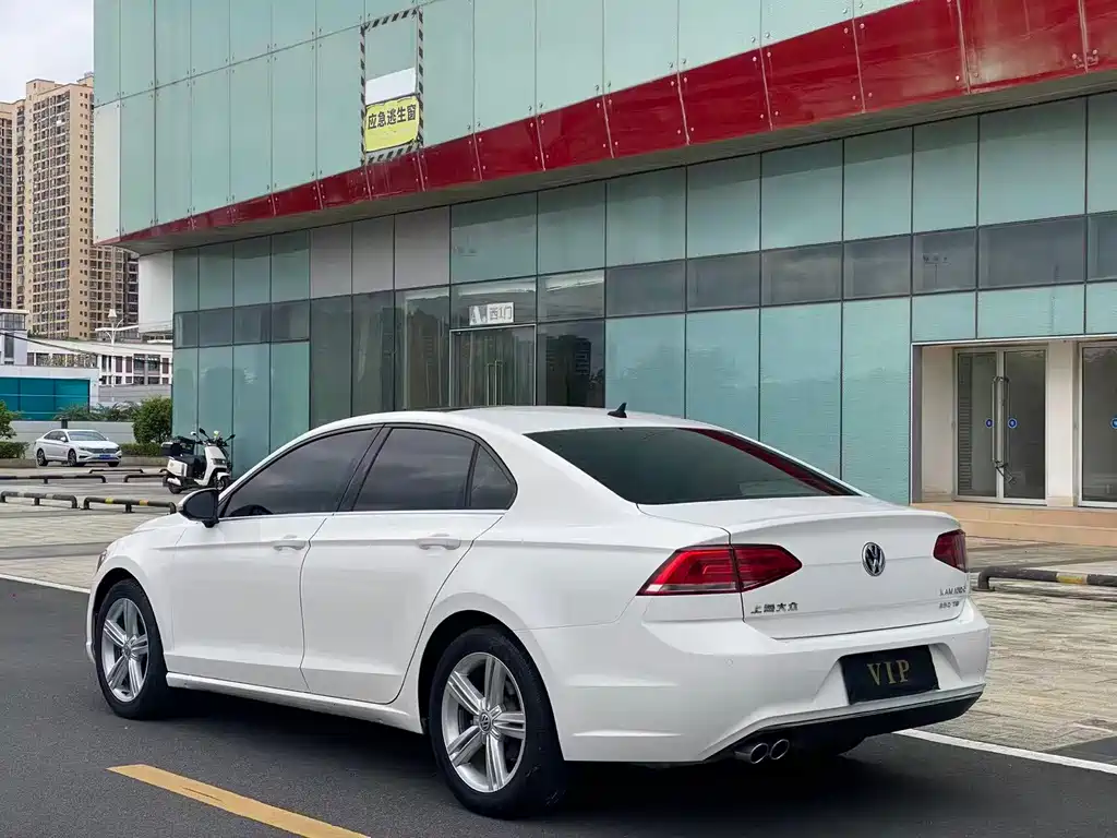 Volkswagen Lamando — миниатюра 9