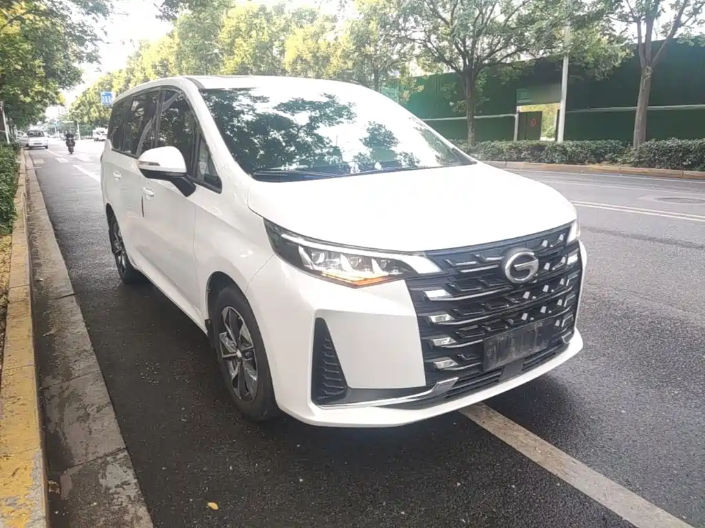 GAC Motor Trumpchi M6 — миниатюра 4