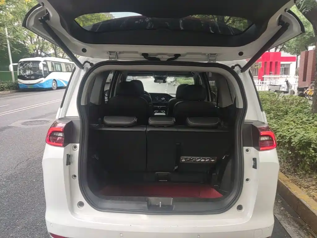 GAC Motor Trumpchi M6 — миниатюра 19