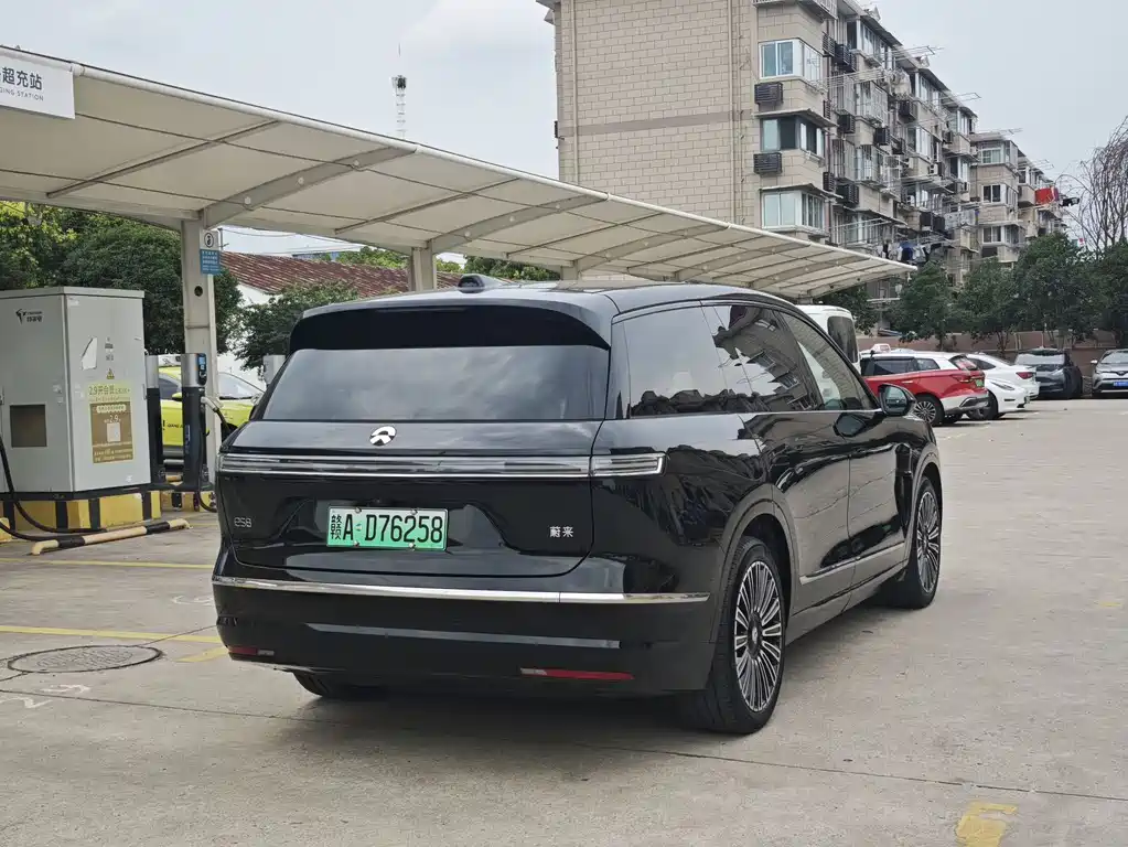 NIO ES8 2026 мест Executive Luxury