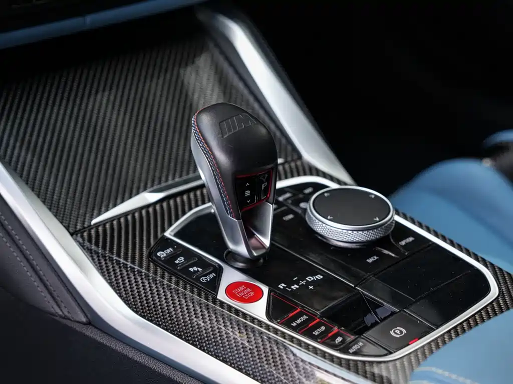 BMW M4 2022 M4