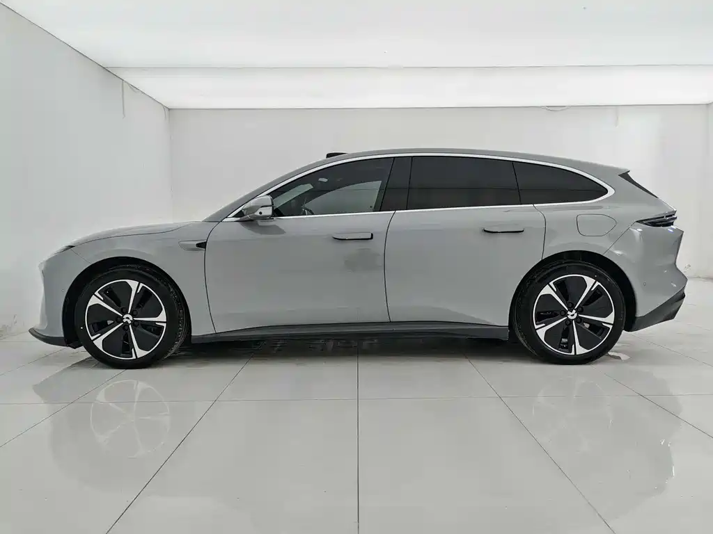 NIO ET5T 2024 75kWh Touring
