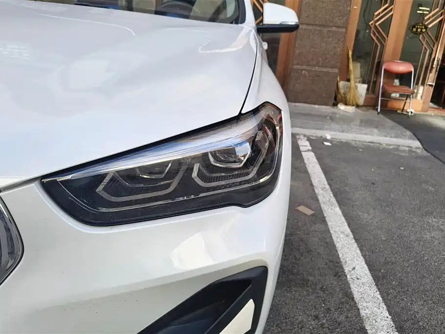 BMW X1 2021 sDrive25Li Lead
